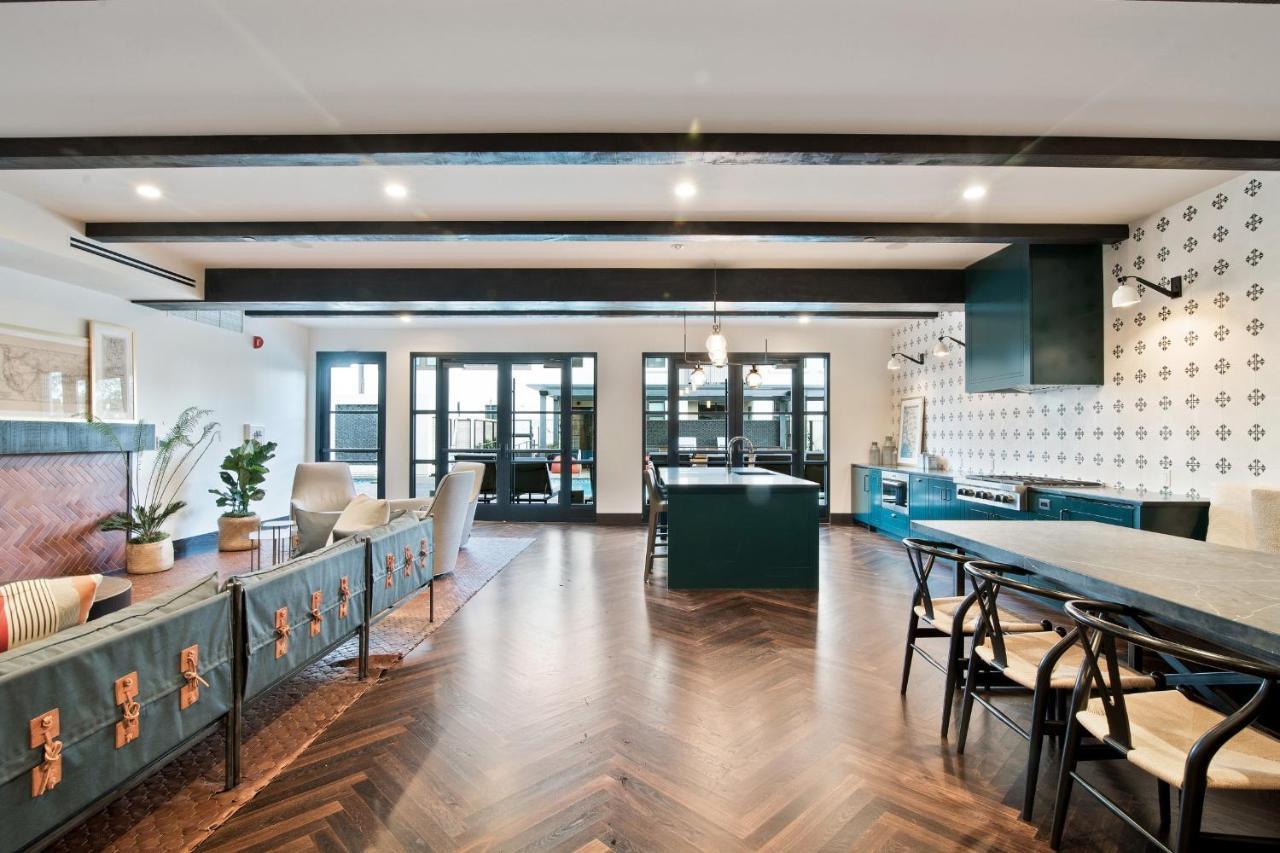 Global Luxury Suites In The Heart Of San Carlos Eksteriør bilde